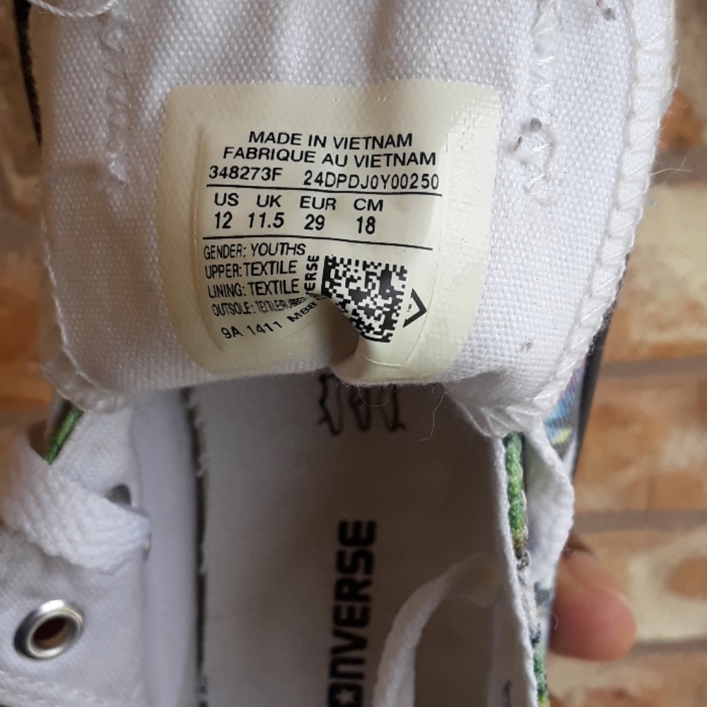 Converse All Star Shoes - Picture 5 of 7